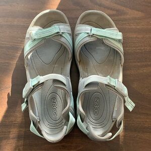 Keen Women’s Waterproof Strap Sandals